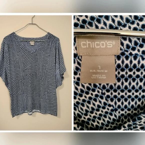 Chico's Size 1 Medium Blue White Abstract Pattern V Neckline Short Sleeves D1 - Picture 1 of 6